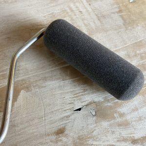 Roller With Handle - Magic Paint