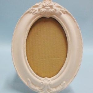 Moldura Oval em Chacota Trabalhada/4485 - 10x15